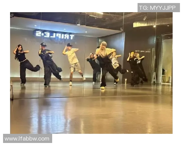 广州街舞队引领潮流最新街舞意识TOP10榜单揭晓 广州街舞队引领潮流最新街舞意识TOP10榜单揭晓