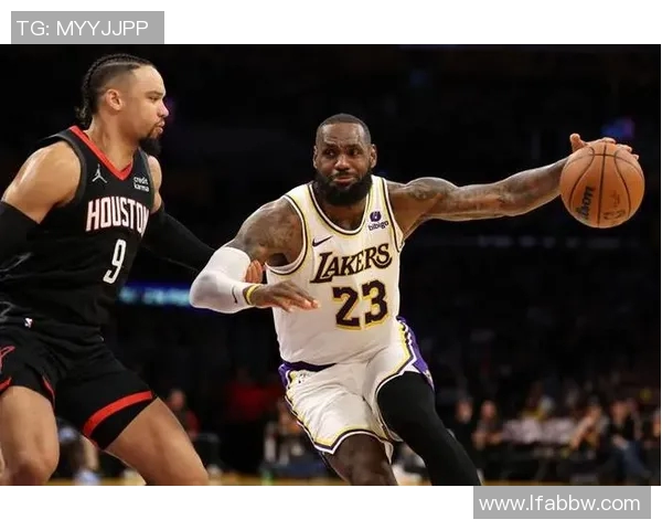 火箭与湖人全场数据对比分析揭示比赛精彩瞬间与关键表现