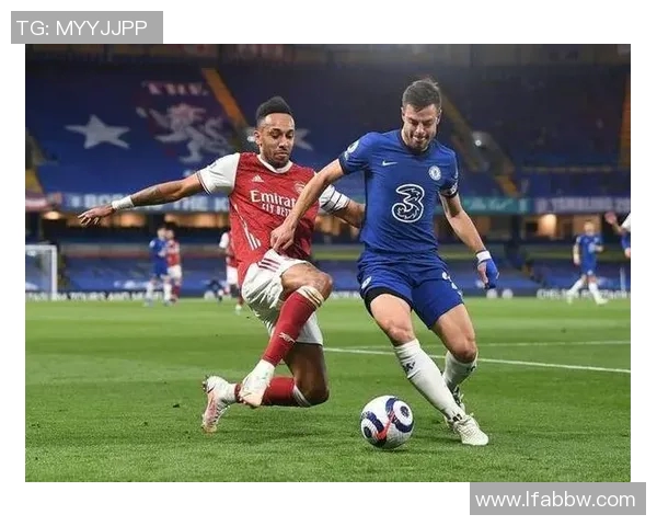 阿仙奴与西汉姆激战正酣比分悬念引发球迷热议