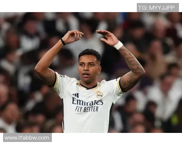 哈兰德独中五元助曼城7-0横扫莱比锡创下欧冠新纪录