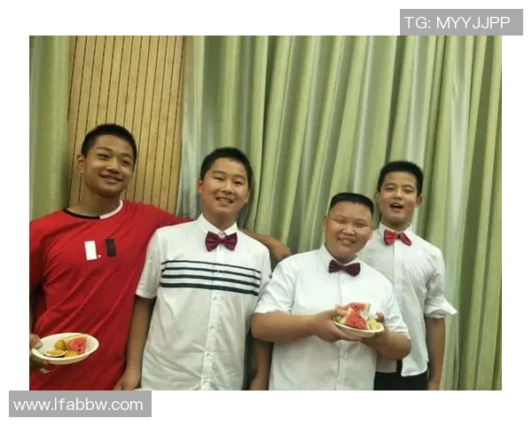 田宇翔的成长之路:从少年梦想到职场精英的蜕变与奋斗 田宇翔的成长之路:从少年梦想到职场精英的蜕变与奋斗