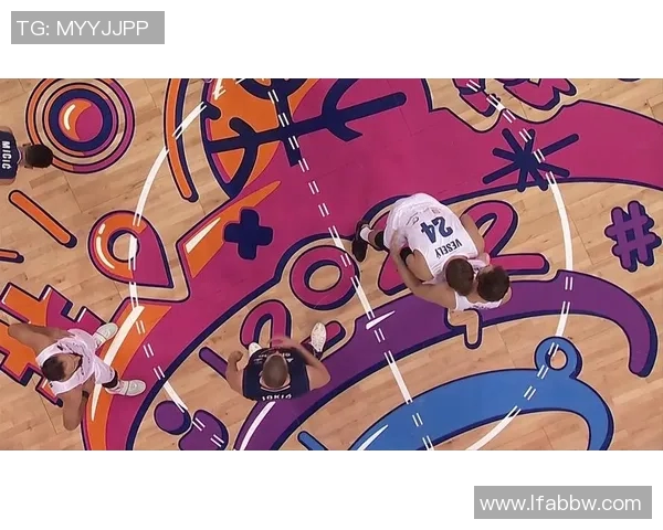 男篮澳大利亚与捷克激战正酣谁将赢得这场精彩对决