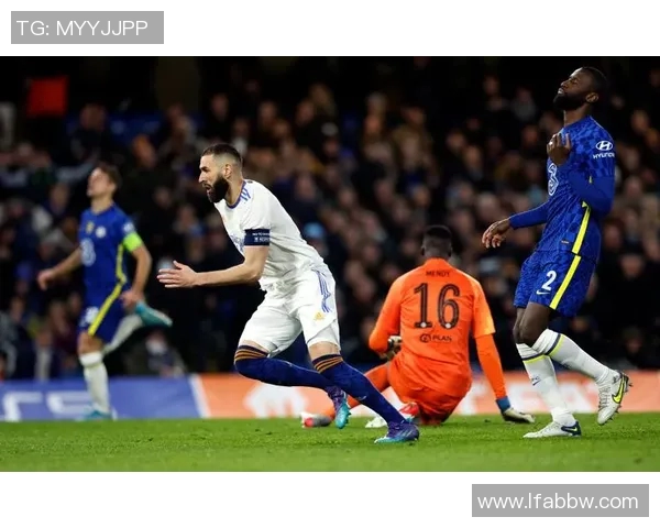 皇马在加时赛中逆转拜仁本泽马绝杀助球队晋级决赛