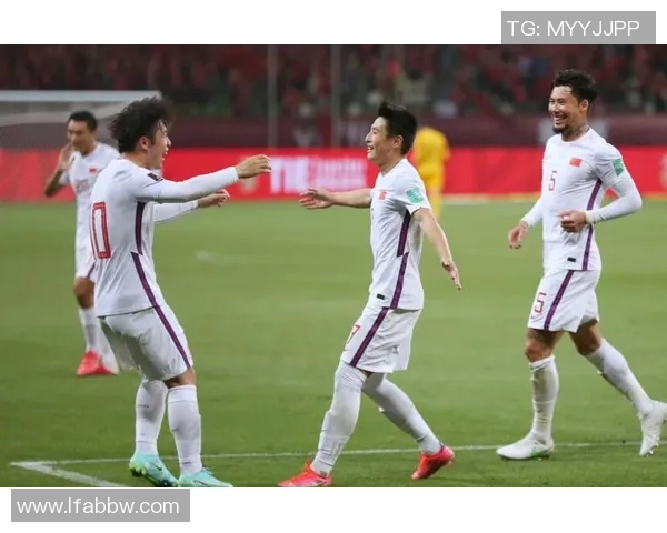 孙兴O的足球传奇之路：从少年梦想到世界舞台的闪耀时刻