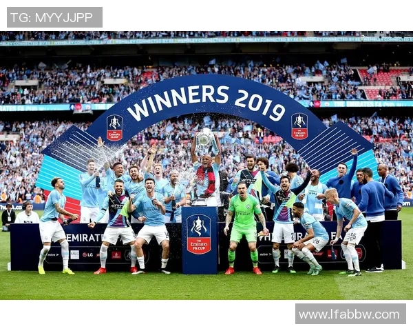 曼联与曼城历史交锋回顾及两队战绩分析 曼联与曼城历史交锋回顾及两队战绩分析