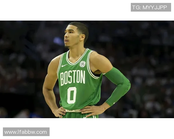 杰森塔图姆带领波士顿凯尔特人重返巅峰的传奇之路 杰森塔图姆带领波士顿凯尔特人重返巅峰的传奇之路