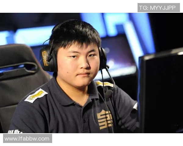 王少杰的成长之路：从平凡少年到篮球场上的璀璨明星