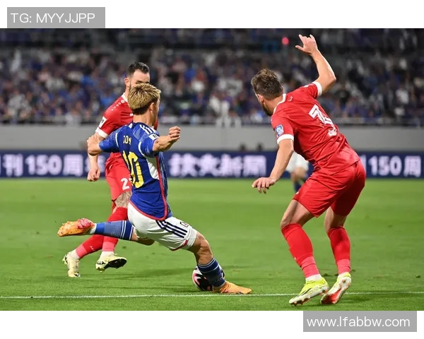 塞图巴尔与伯明翰的精彩对决揭示足球魅力与战术较量的完美结合 塞图巴尔与伯明翰的精彩对决揭示足球魅力与战术较量的完美结合