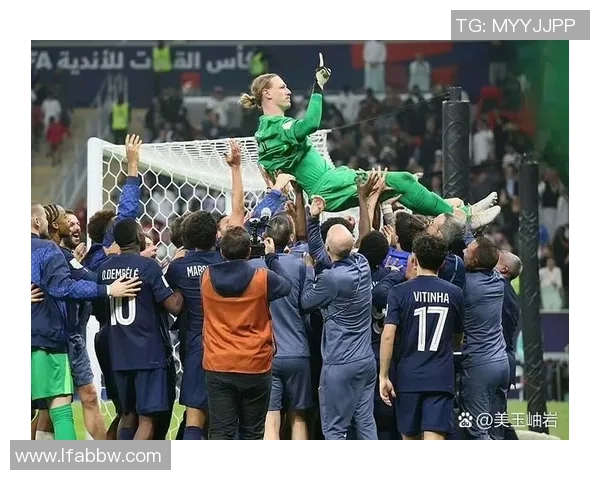 巴萨与巴黎点球大战回顾:激情与悬念交织的经典对决